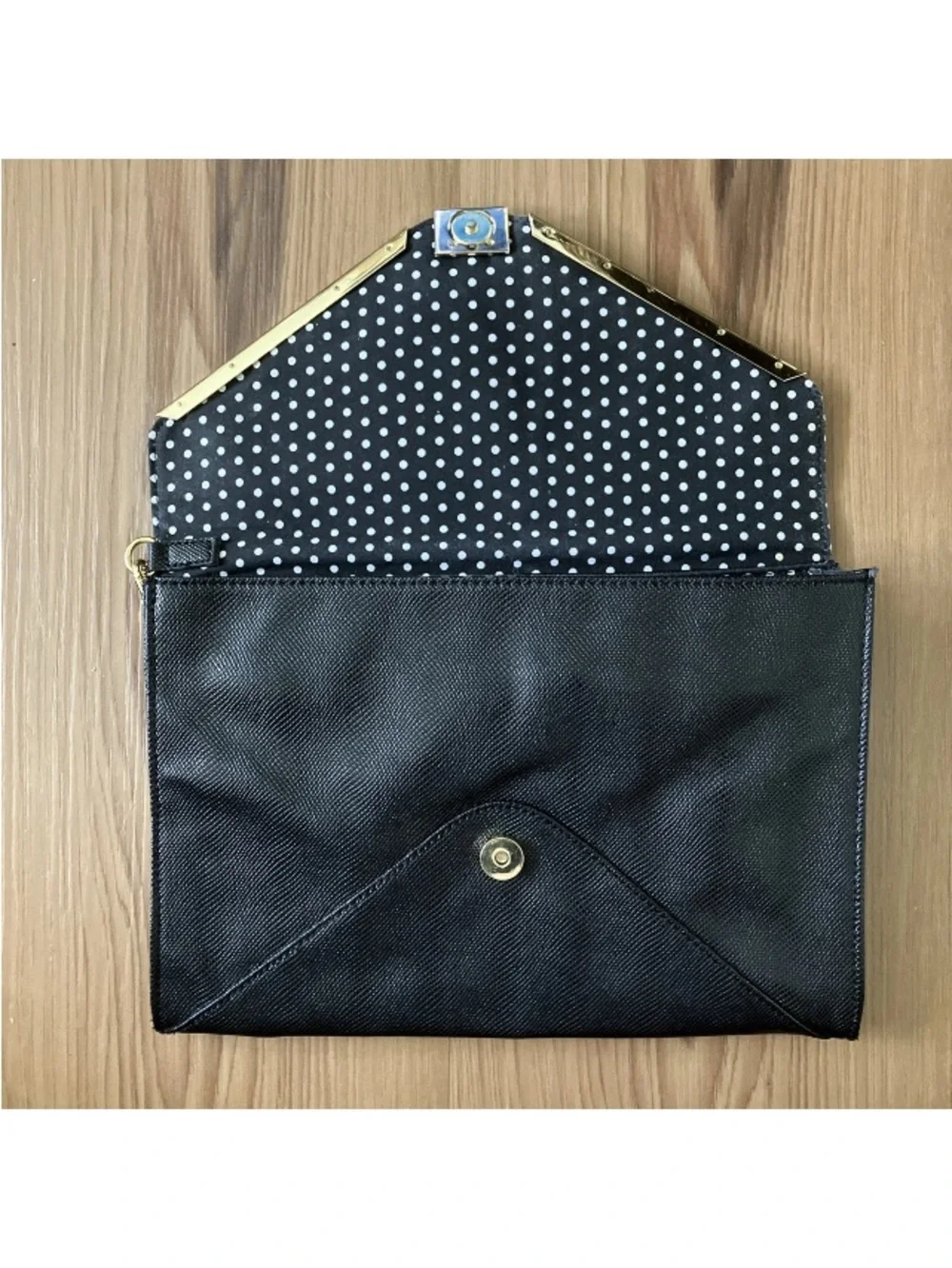 Lulu Guinness Handbag Black & Gold Envelope Bag Clutch Wristlet Vegan Embossed..